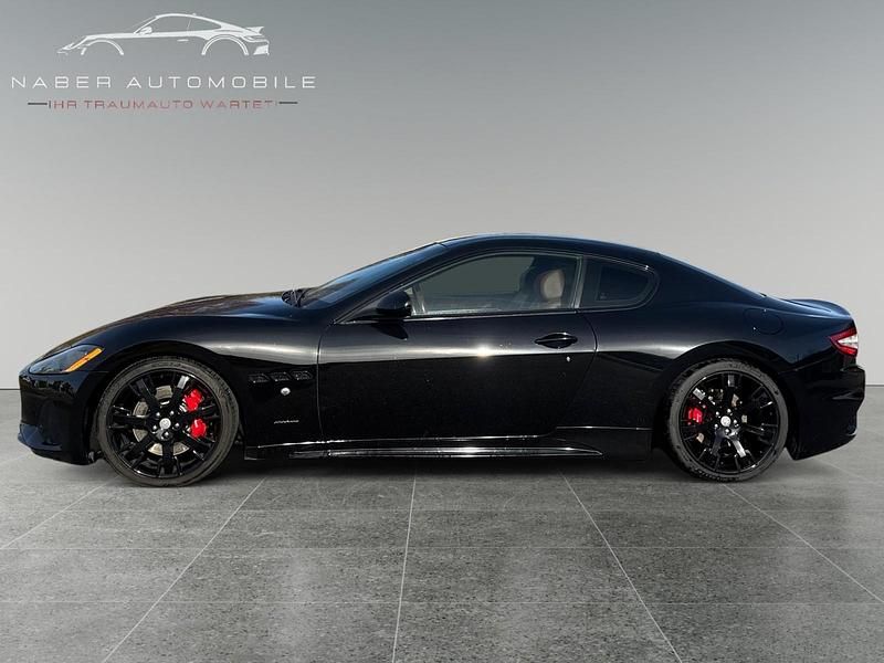 Gebraucht Maserati Granturismo 440 PS (323 kW) 2011 Coupé