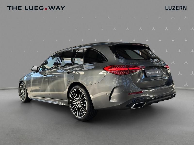 Neu Mercedes C220 197 PS (144 kW) 2026 Grau Kombi