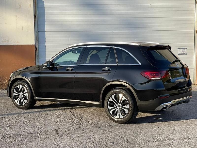 Gebraucht Mercedes GLC200 197 PS (144 kW) 2021 SUV