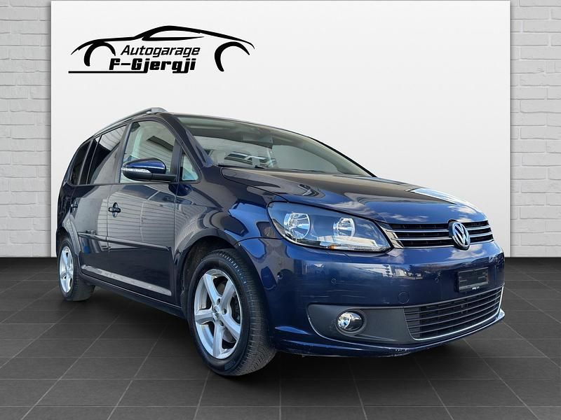 Gebraucht VW Touran Team 140 PS (102 kW) 2013 Van / Kleinbus