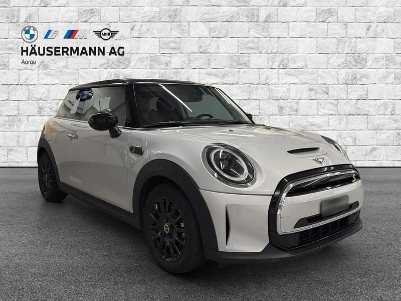 Gebraucht Mini Cooper SE 135 kW (184 PS) 2025 Weiss Kleinwagen
