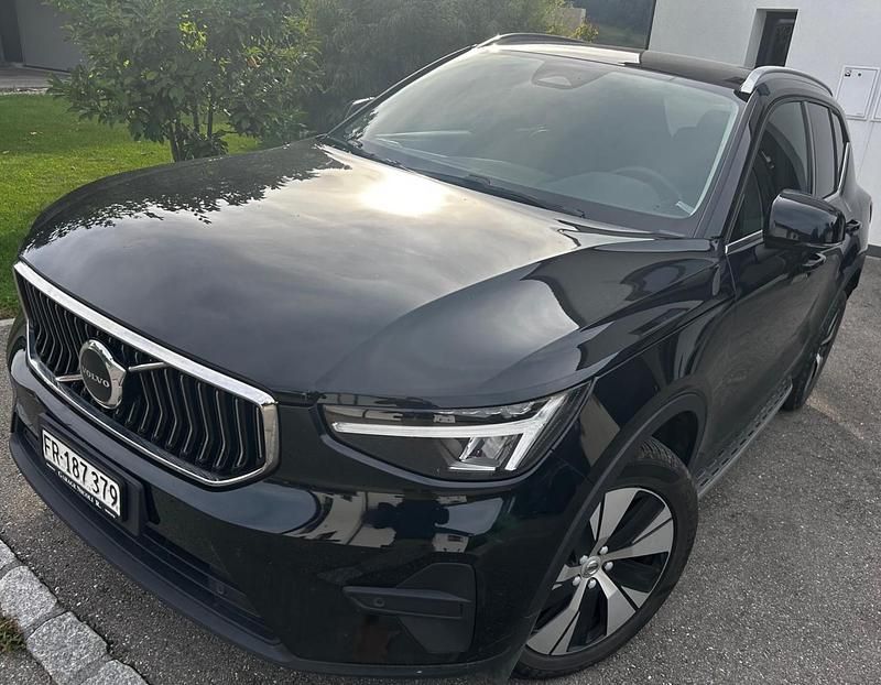 Gebraucht 2022 Volvo XC40 Core SUV | CHF 28’000 (Fairer Preis) - Bild 1/4