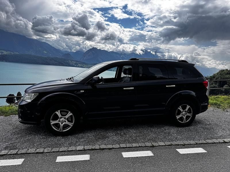 Gebraucht 2014 Fiat Freemont Black Code SUV | CHF 5’000 (Guter Preis) - Bild 1/3