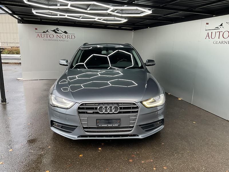 Gebraucht Audi A4 177 PS (130 kW) 2012 Kombi