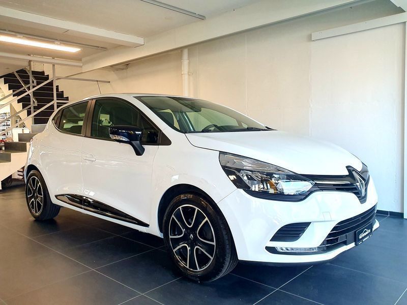 Verkauft Renault Clio 1.5 dCi Zen, gebraucht 2017, 64.900 km in Regensdorf