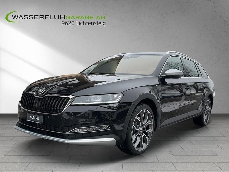 Schwarz Gebraucht 2023 Skoda Superb Scout 4x4 Kombi | CHF 48’500 - Bild 1/4