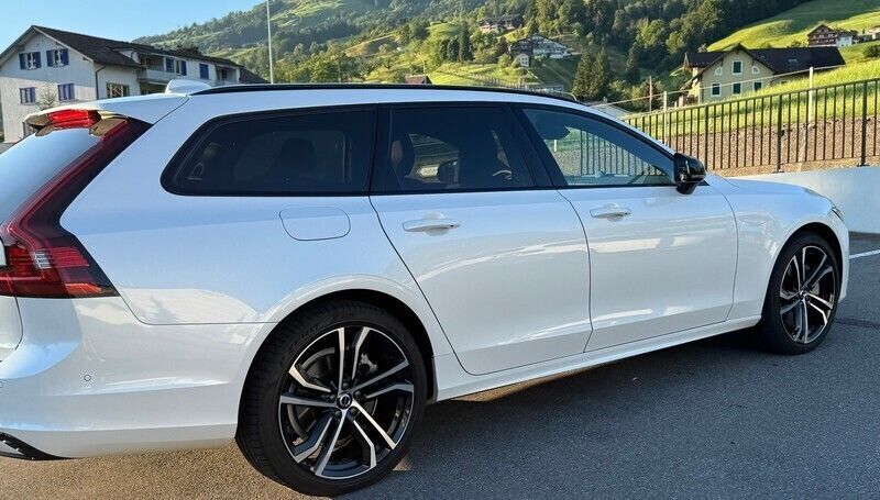 Gebraucht Volvo V90 Ultimate 455 PS (334 kW) 2023 Kombi