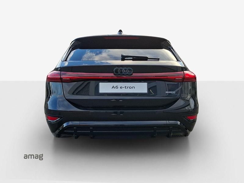 Gebraucht Audi A6 e-tron S-Line 314 kW (428 PS) 2026 Mythosschwarz metallic Kombi