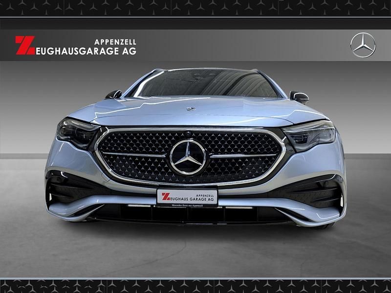 Neu Mercedes E220 196 PS (144 kW) 2025 Silber Kombi