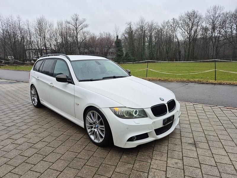 Gebraucht BMW 330 245 PS (180 kW) 2009 Kombi