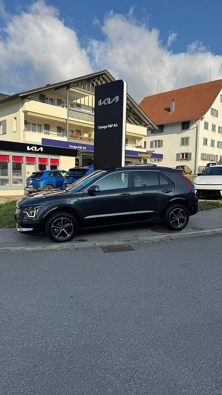 Gebraucht Kia Niro 182 PS (133 kW) 2024 SUV