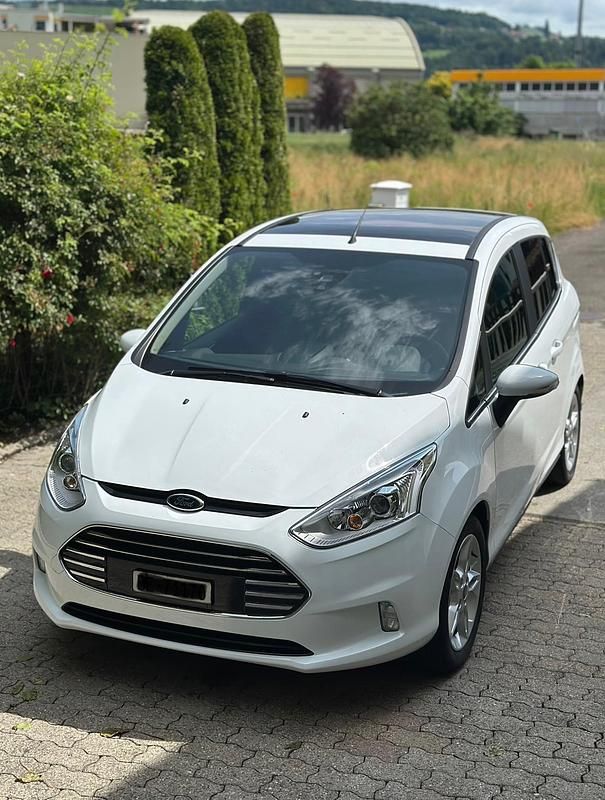 Gebraucht 2015 Ford B-MAX Titanium Van / Kleinbus | CHF 16’900 - Bild 1/4