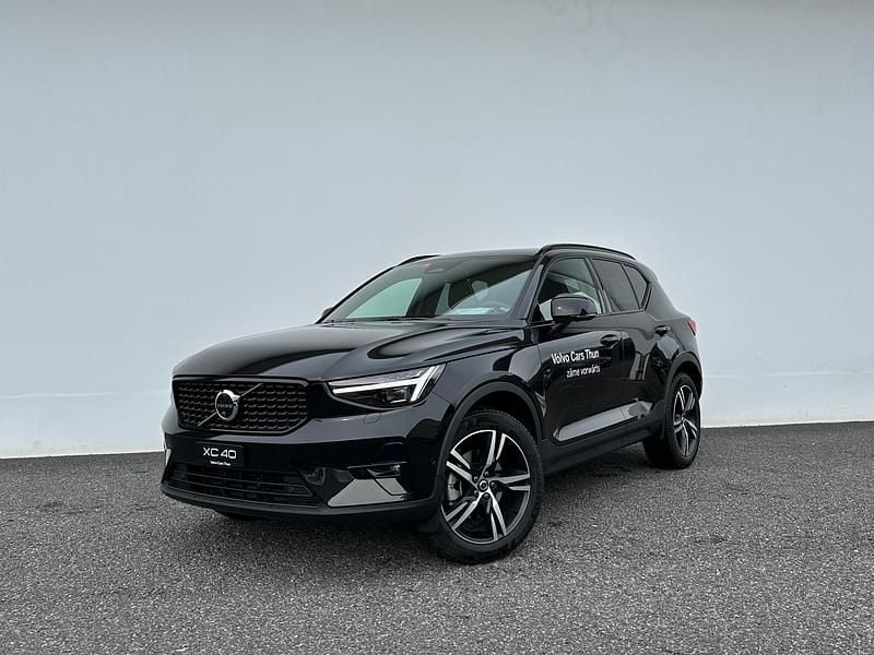 Schwarz Gebraucht 2024 Volvo XC40 Ultimate SUV | CHF 45’990 (Fairer Preis) - Bild 1/4