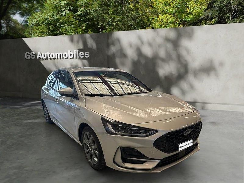 Gebraucht Ford Focus ST-Line X 155 PS (114 kW) 2023 Limousine