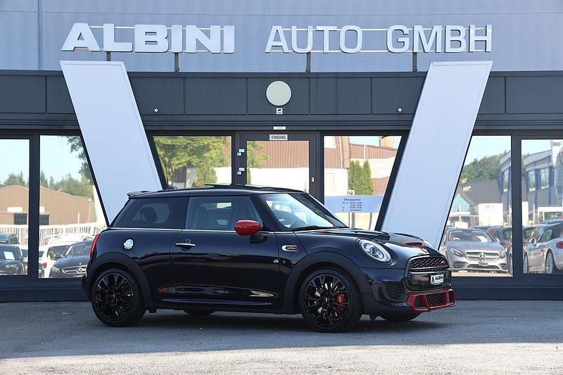 Gebraucht Mini John Cooper Works 231 PS (169 kW) 2020 Kleinwagen