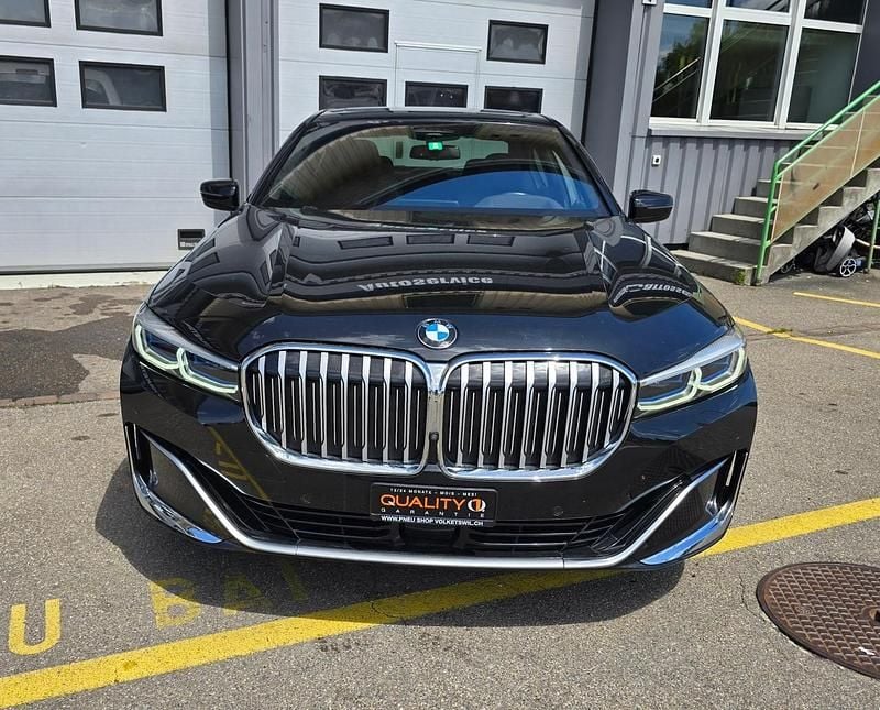 Gebraucht BMW 740 340 PS (250 kW) 2021 Limousine