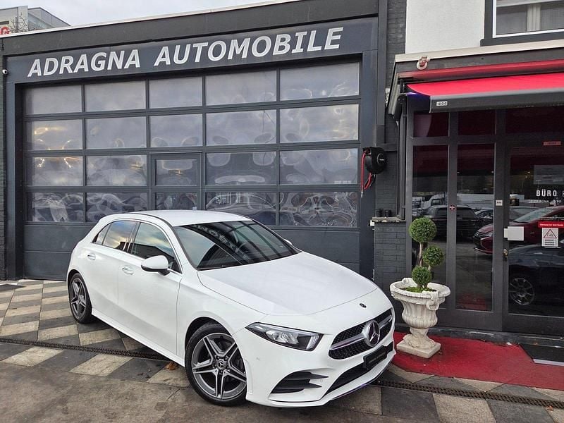 Gebraucht Mercedes A180 AMG line 116 PS (85 kW) 2019 Limousine