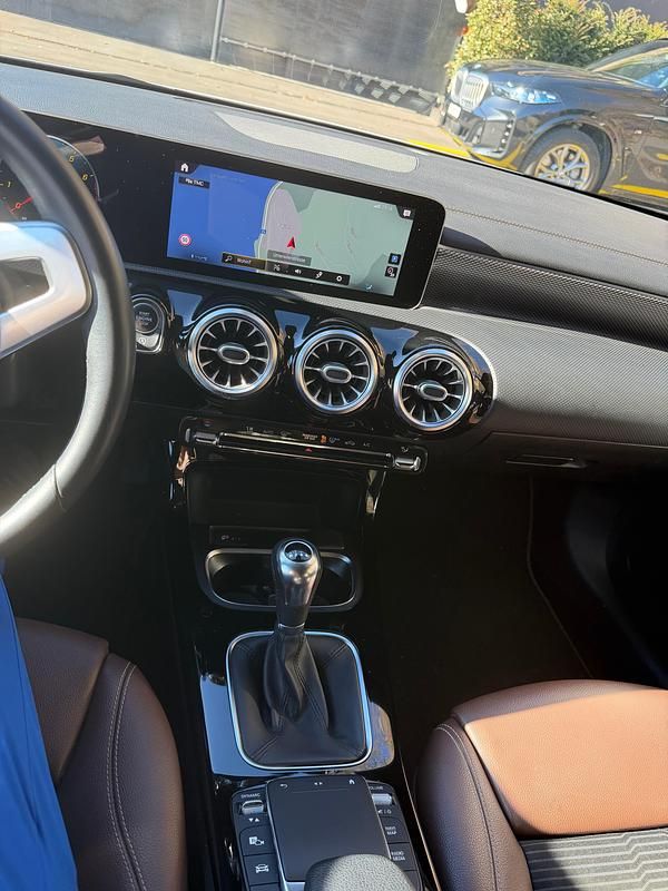 Gebraucht Mercedes CLA180 2020 Limousine