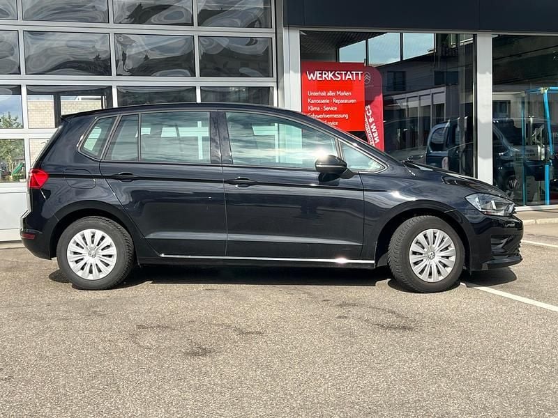 Gebraucht VW Golf Trendline 110 PS (80 kW) 2016 Schwarz Van
