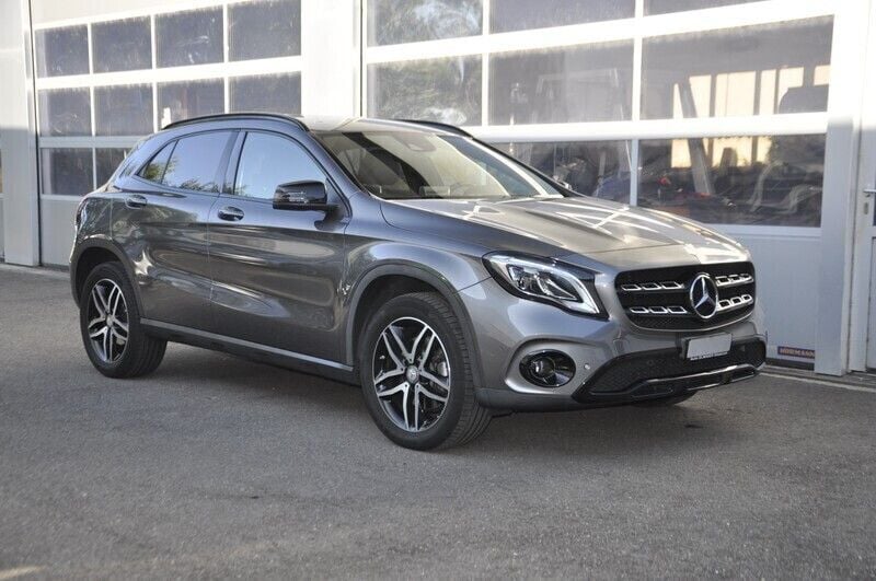 Gebraucht 2019 Mercedes GLA250 Urban SUV | CHF 19’900 (Superpreis) - Bild 1/4
