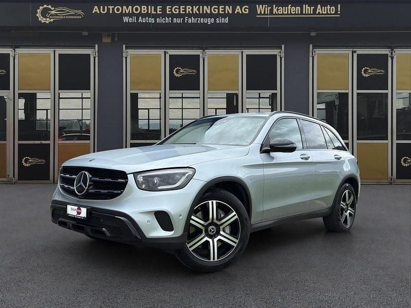 Gebraucht Mercedes GLC300e 319 PS (234 kW) 2021 SUV