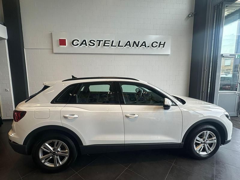 Gebraucht Audi Q3 Design 190 PS (139 kW) 2022 SUV