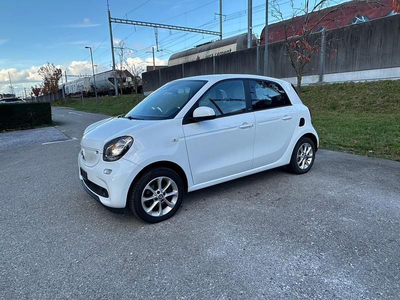 Gebraucht Smart ForFour Passion 90 PS (66 kW) 2017 Kleinwagen