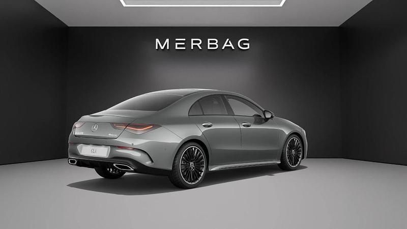 Neu Mercedes CLA220 190 PS (139 kW) 2025 Grau Limousine