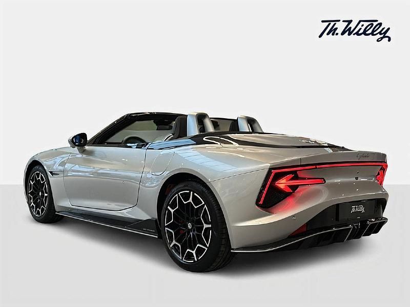 Gebraucht MG Cyberster 250 kW (340 PS) 2024 Silber Cabrio
