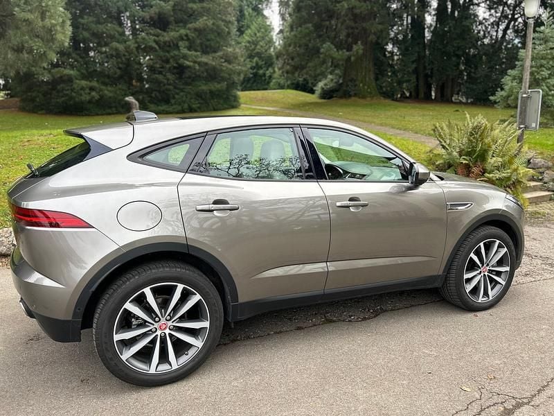 Gebraucht 2019 Jaguar E-Pace SUV | CHF 22’500 (Etwas zu teuer) - Bild 1/4