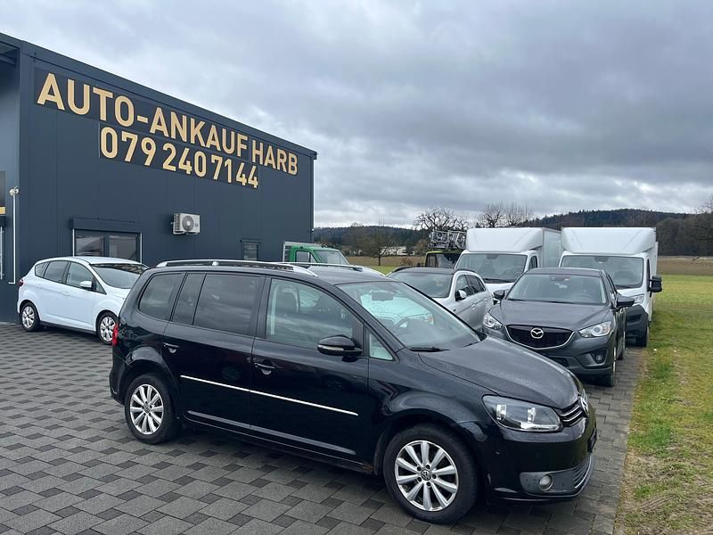 Gebraucht VW Touran Trendline 140 PS (102 kW) 2011 Van / Kleinbus