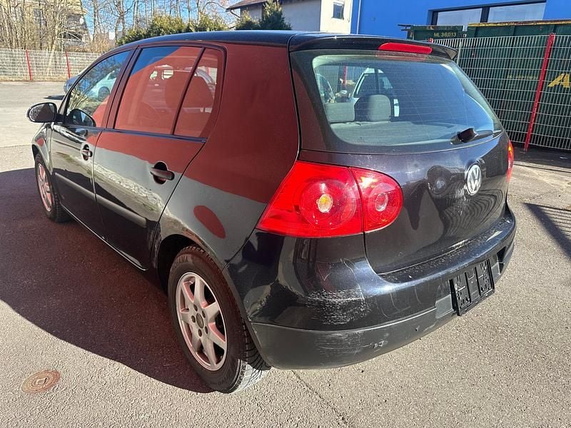 Gebraucht VW Golf IV Trendline 115 PS (84 kW) 2004