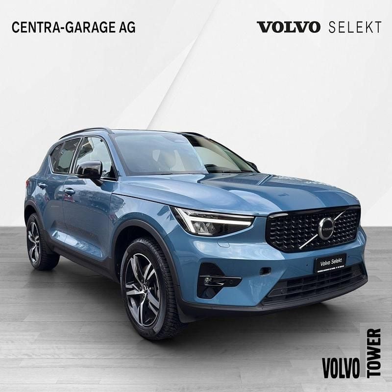 Gebraucht Volvo XC40 Plus 197 PS (144 kW) 2024 Blau SUV