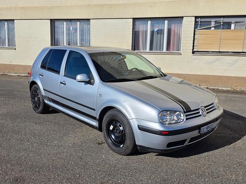 Gebraucht VW Golf IV Trendline 100 PS (73 kW) 2001
