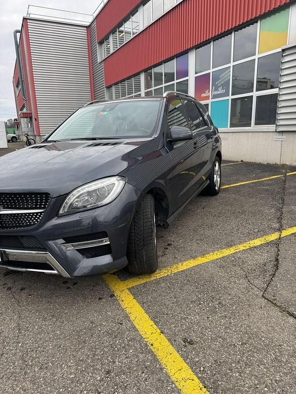 Gebraucht Mercedes ML350 258 PS (189 kW) 2013 SUV