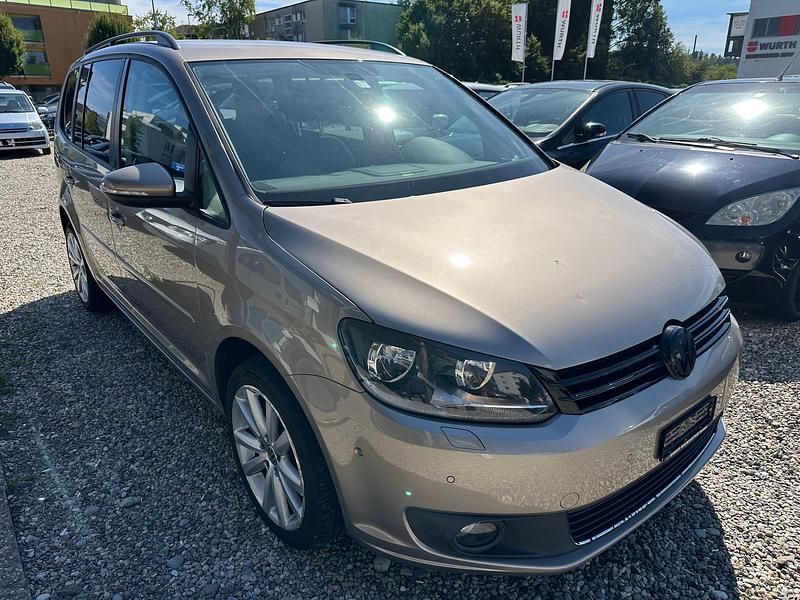 Gebraucht 2012 VW Touran Comfortline Van / Kleinbus | CHF 4’400 (Guter Preis) - Bild 1/4