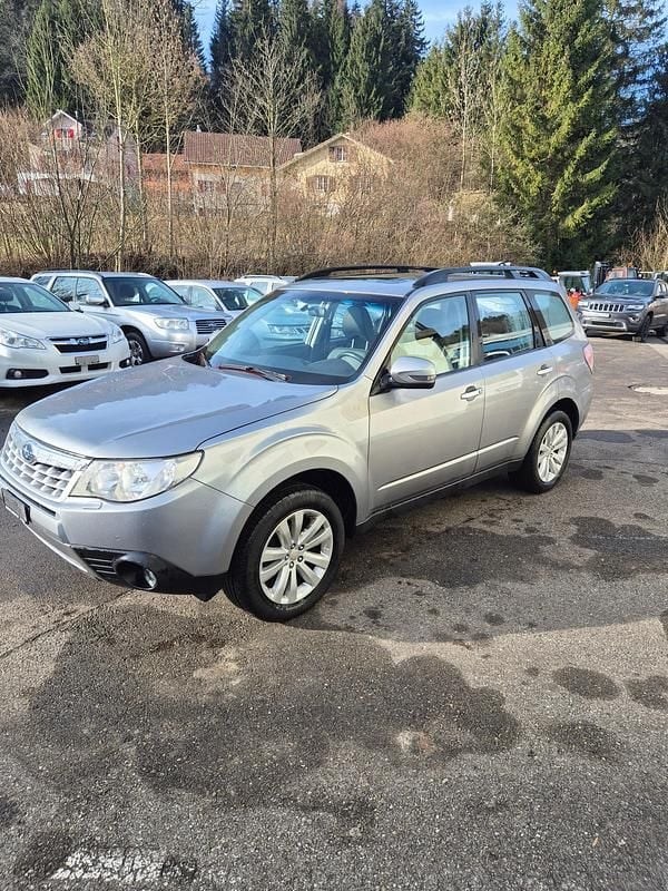 Gebraucht 2011 Subaru Forester SUV | CHF 9’640 (Etwas zu teuer) - Bild 1/4