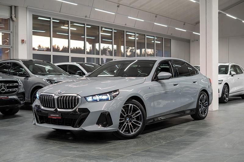 Gebraucht BMW 520 M Sport 190 PS (139 kW) 2024 Limousine