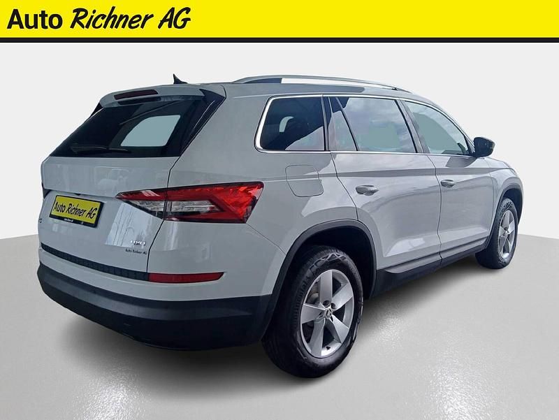 Gebraucht Skoda Kodiaq Ambition 150 PS (110 kW) 2020 Weiss SUV