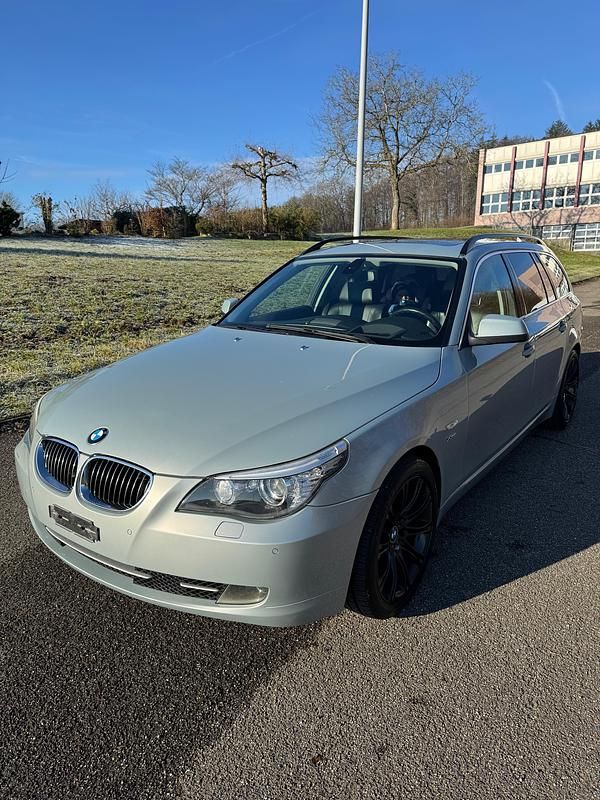 Gebraucht 2009 BMW 530 Kombi | CHF 10’000 - Bild 1/4