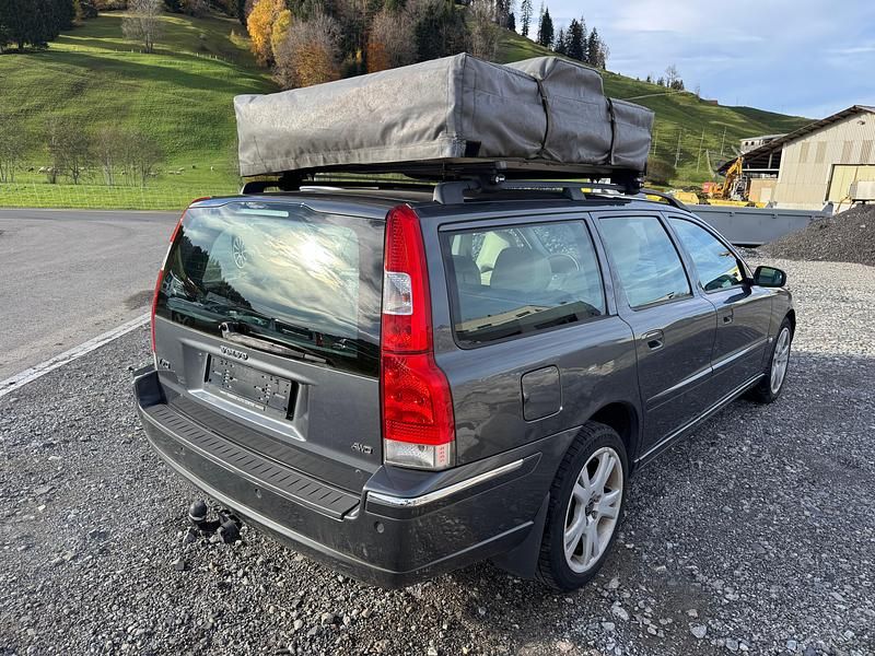 Gebraucht Volvo V70 Summum 163 PS (119 kW) 2005 Kombi