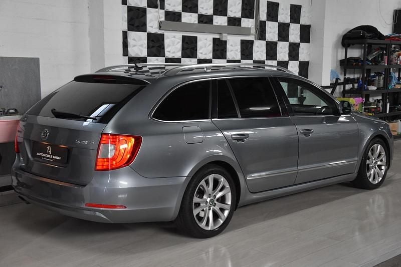 Gebraucht Skoda Superb Ambition 170 PS (125 kW) 2010 Kombi