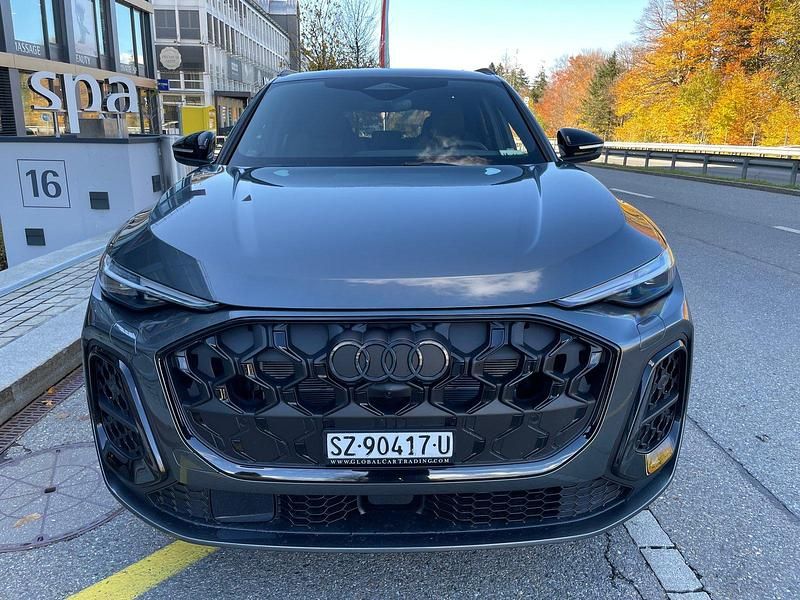 Neu Audi Q5 Ambiente 367 PS (269 kW) 2025 SUV