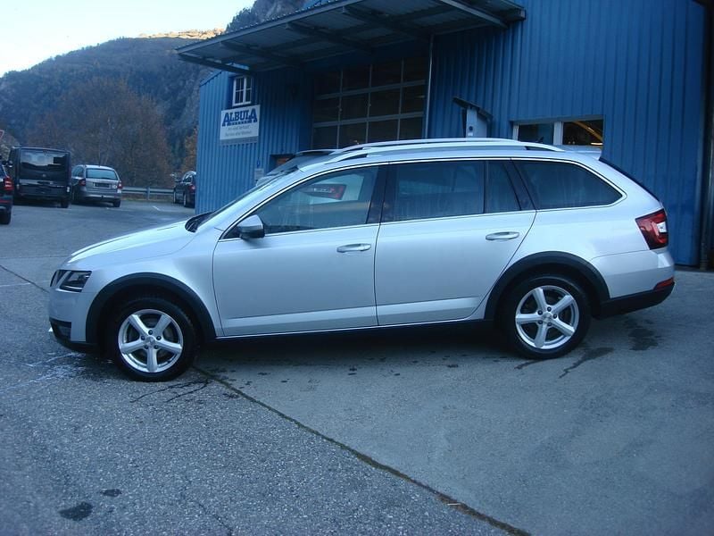 Gebraucht 2019 Skoda Octavia Scout 4x4 Kombi | CHF 15’800 (Fairer Preis) - Bild 1/4