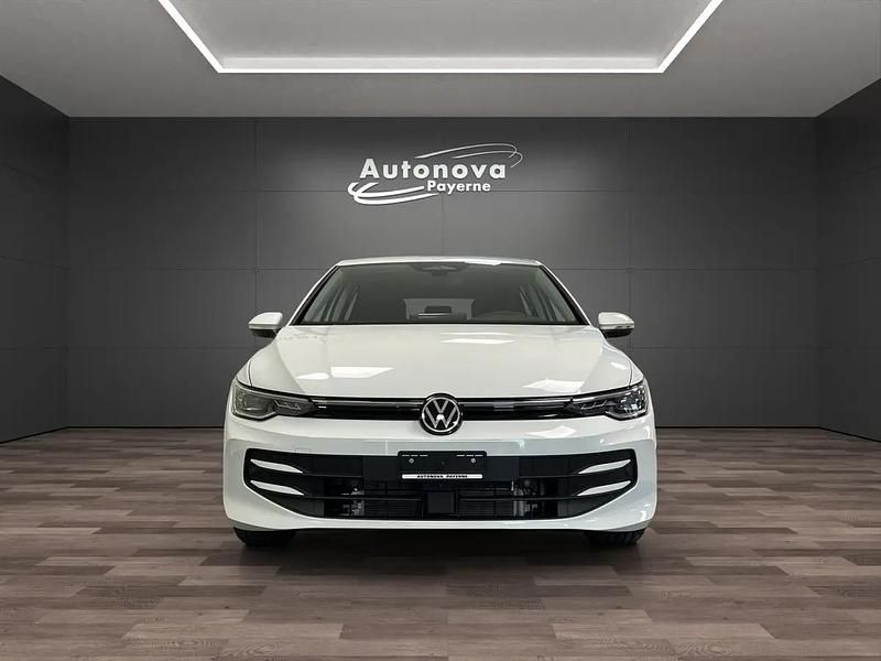 Gebraucht VW Golf VIII Life 204 PS (150 kW) 2025 Weiss