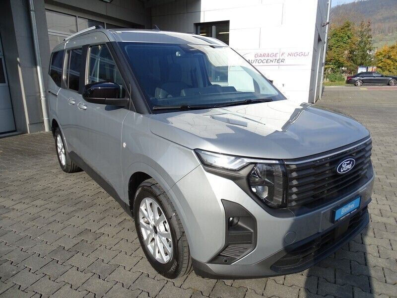 Gebraucht 2024 Ford Tourneo Courier Titanium Van / Kleinbus | CHF 31’990 (Etwas zu teuer) - Bild 1/4