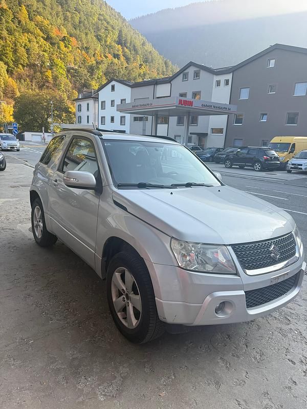 Gebraucht 2009 Suzuki Grand Vitara GL SUV | CHF 2’900 - Bild 1/4