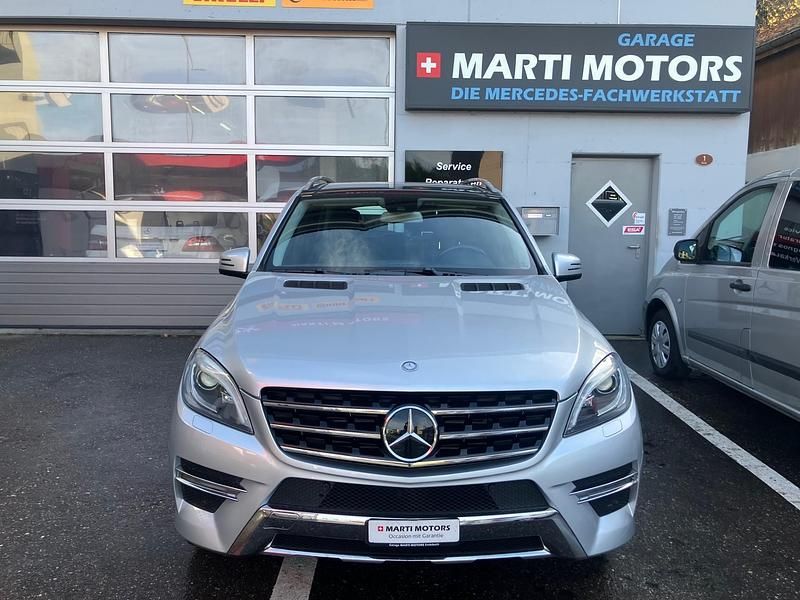 Gebraucht Mercedes ML350 AMG line 258 PS (189 kW) 2013 SUV