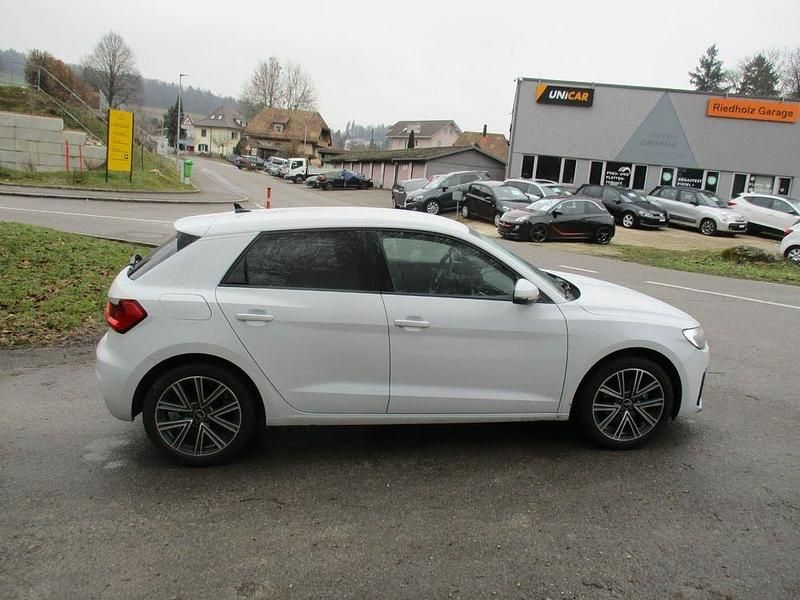 Gebraucht Audi A1 Sportback Advanced 110 PS (80 kW) 2021 Kleinwagen