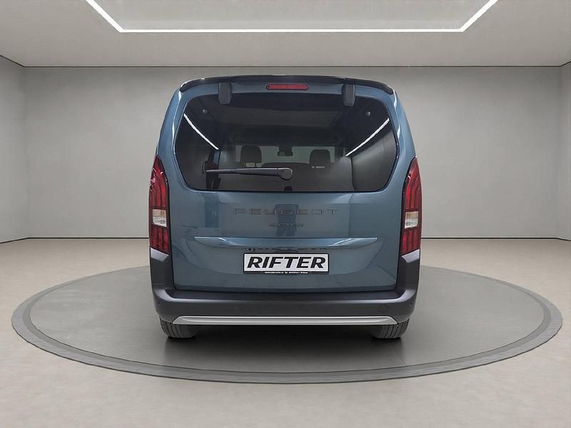 Neu Peugeot Rifter GT 130 PS (95 kW) 2025 Van / Kleinbus